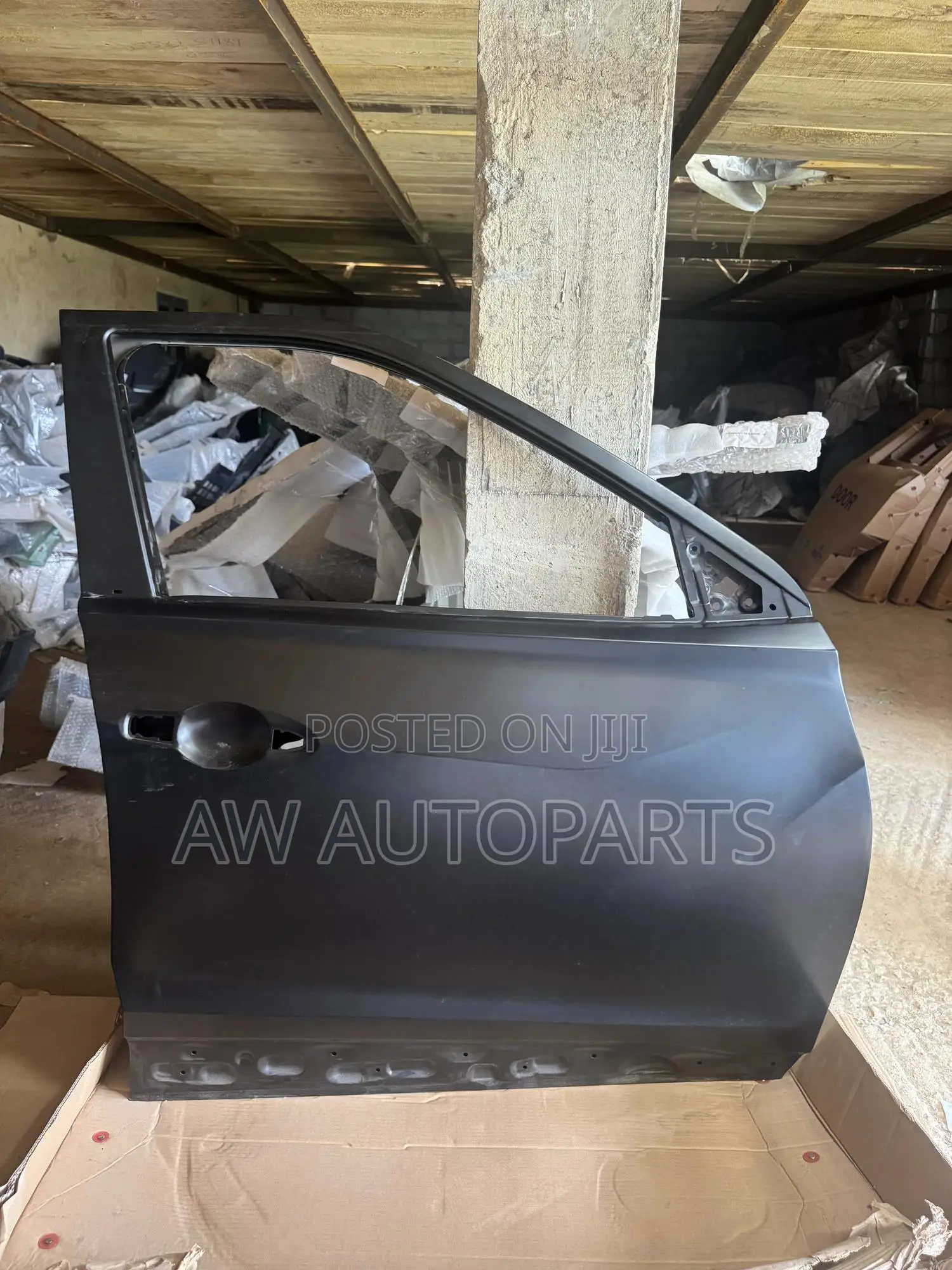 2016-2018 Nissan Kicks Door Front