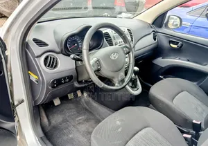 Hyundai I10 2012 Silver