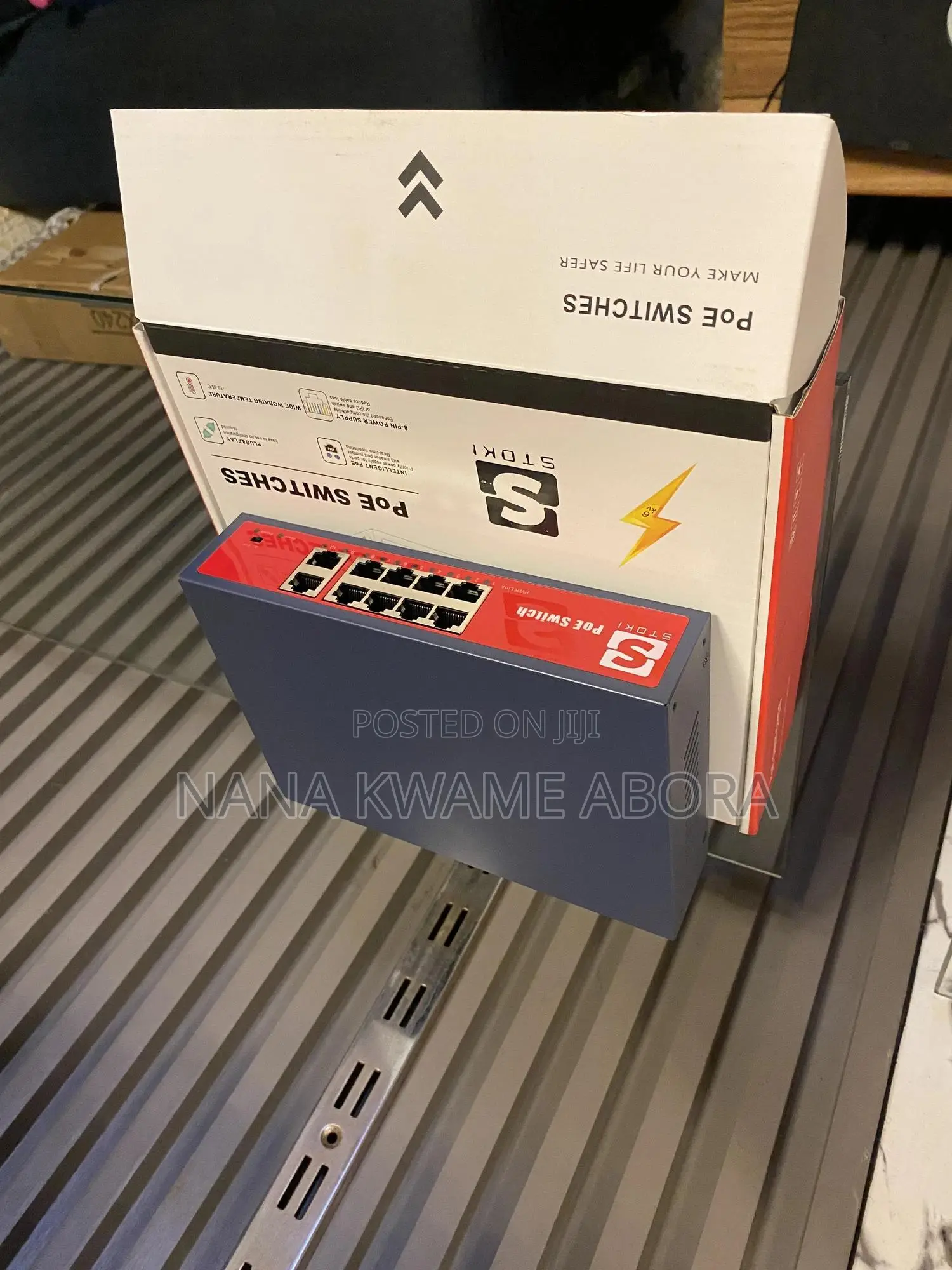 Stoki 8 Port Poe Switch