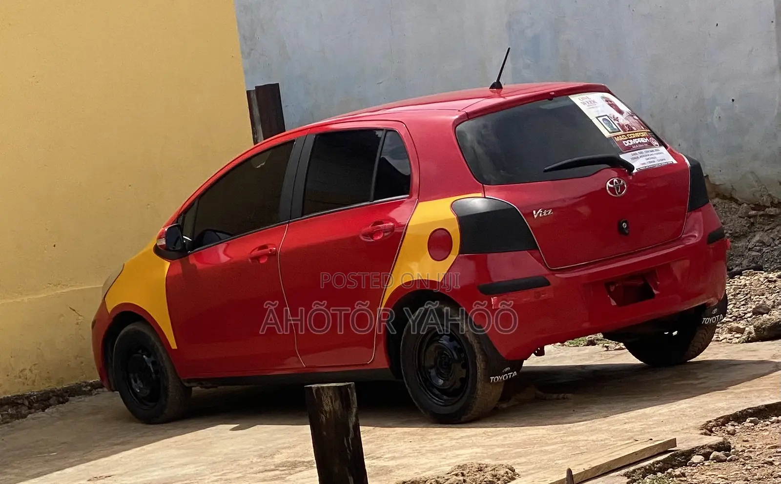 Toyota Vitz 2008 Red