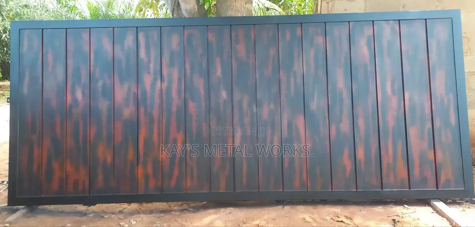 Modern Galvanized Steel Gate – Custom Made Installed