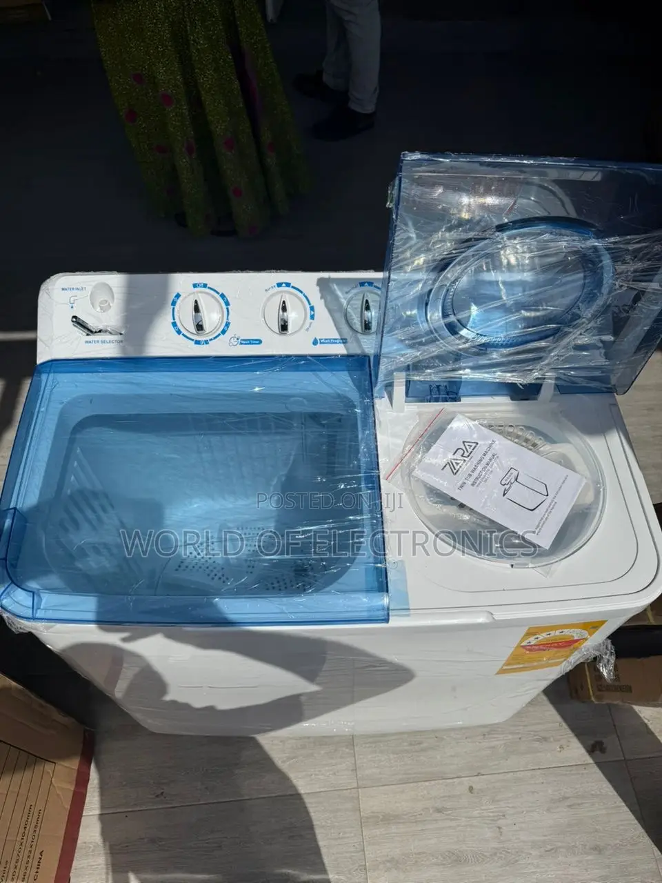 The Compact 13kg Twin Tubs Washing Machine by Zara