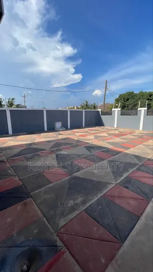 3bdrm House in Valley View Area for rent