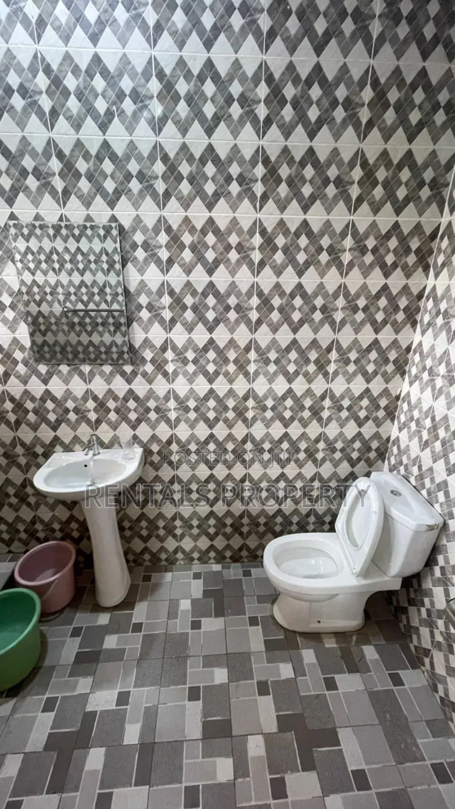 3bdrm House in Valley View Area for rent