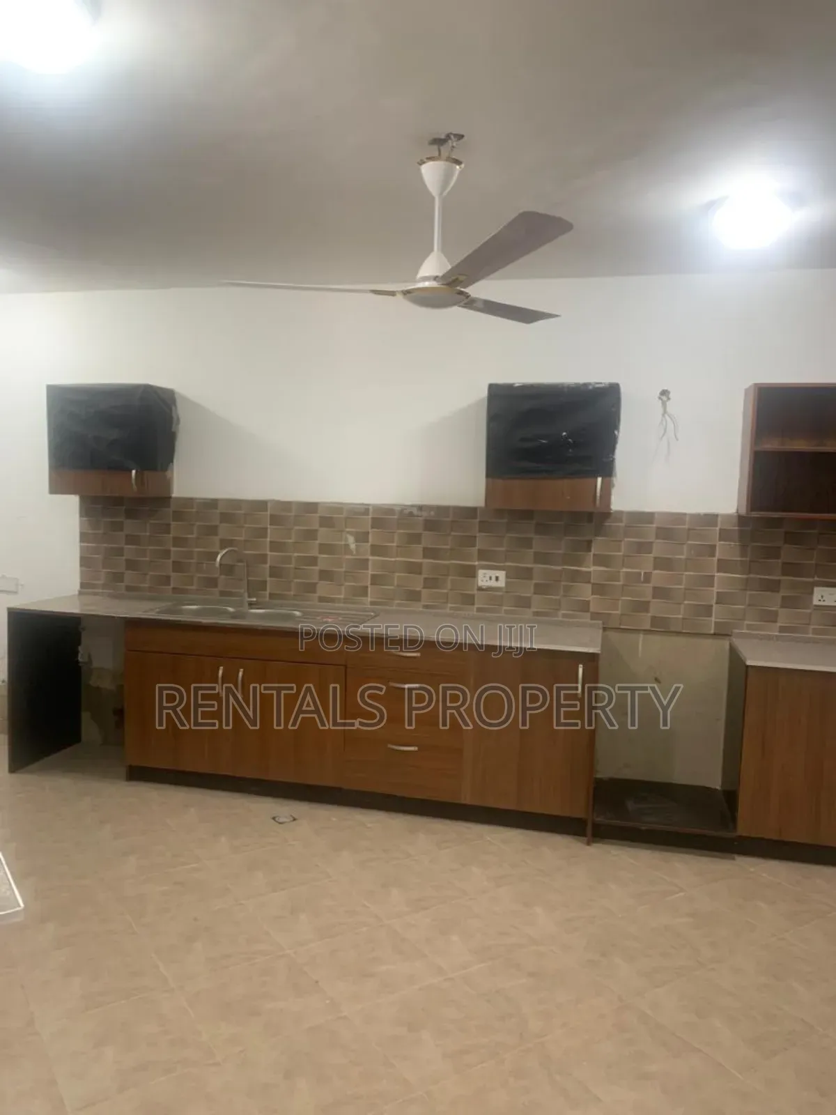 2bdrm Mansion in East Legon for rent