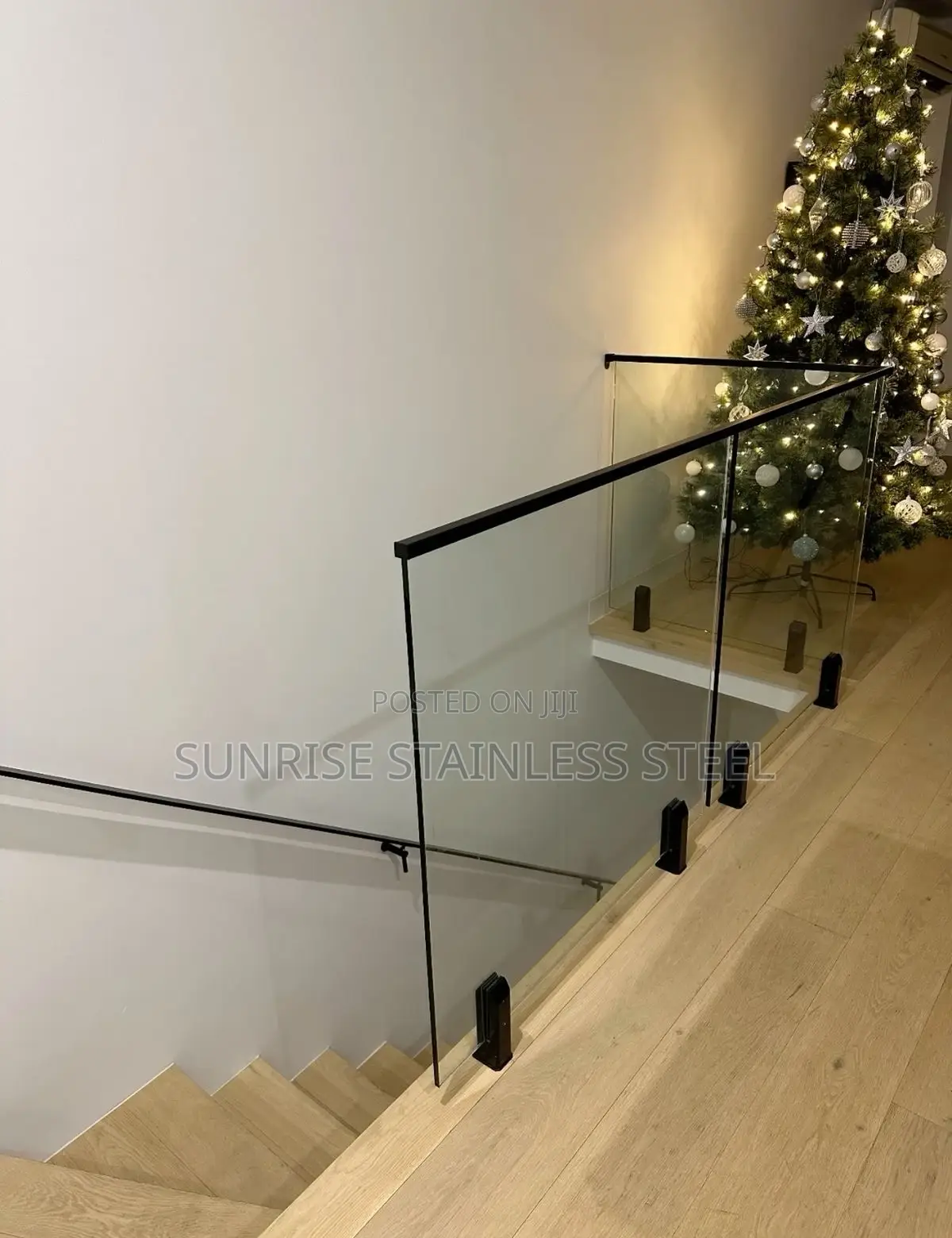 Sunrise Stainless Dark Glass Design