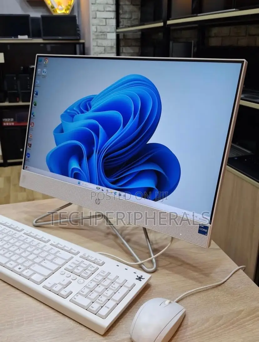 New Desktop Computer HP AiO 24 8GB Intel Core i5 SSD 512GB