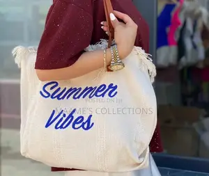 Fashionable Large Capacity Canvas Beach Bag Travel Tote