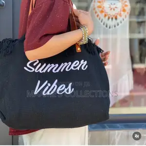 Fashionable Large Capacity Canvas Beach Bag Travel Tote