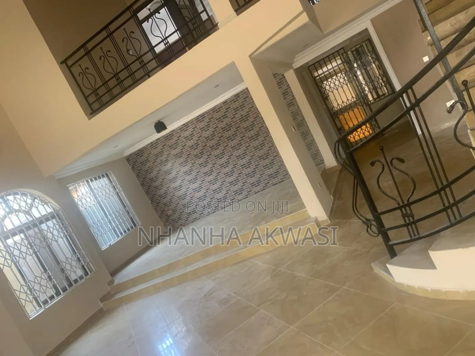 5bdrm House in Klagon Ndc, Sakumono for rent