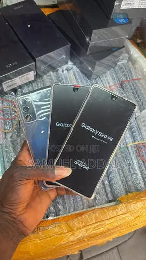 New Samsung Galaxy S20 FE 128 GB Black