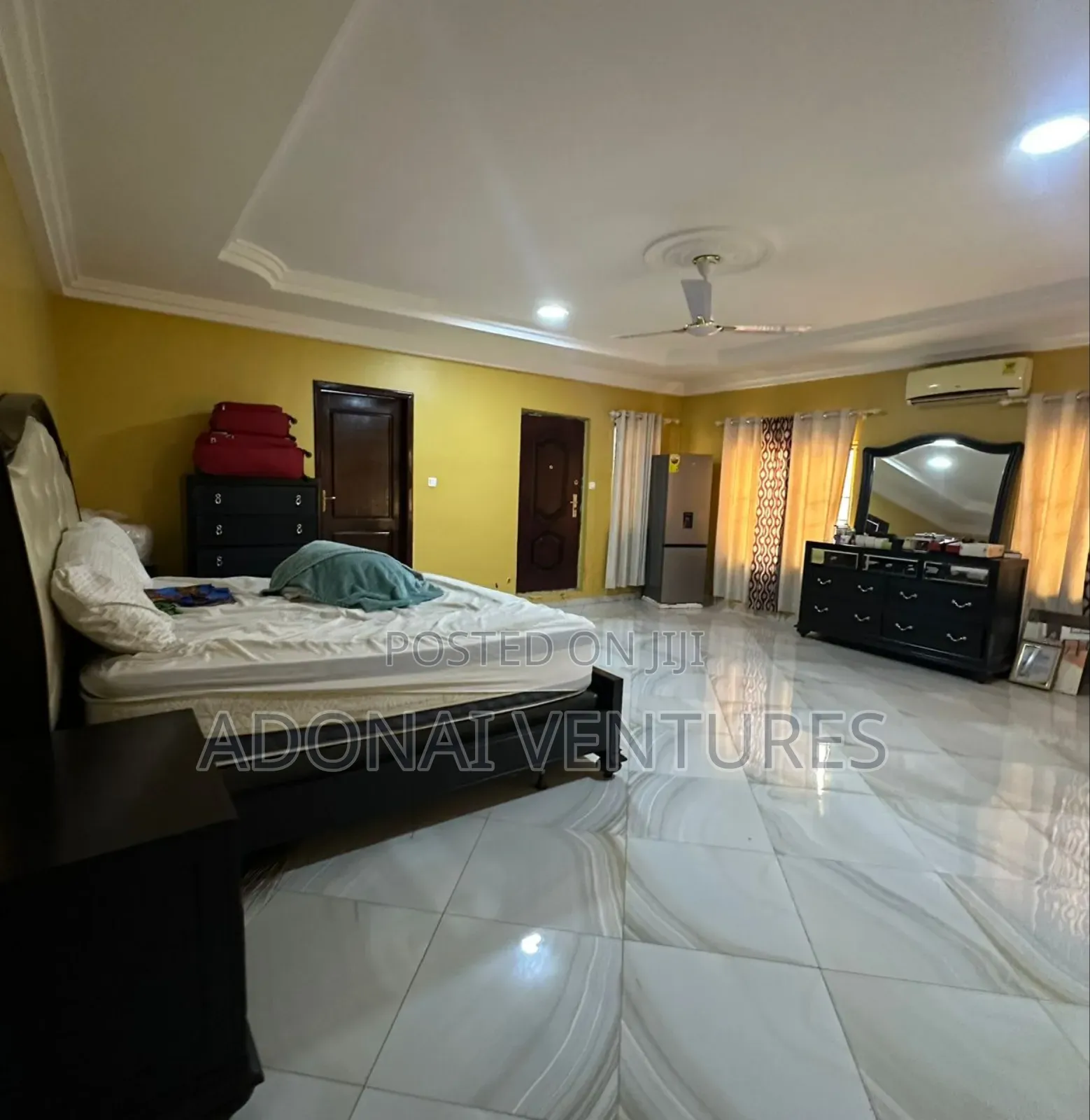 5bdrm House in Tech Domeabra, Kumasi Metropolitan for sale