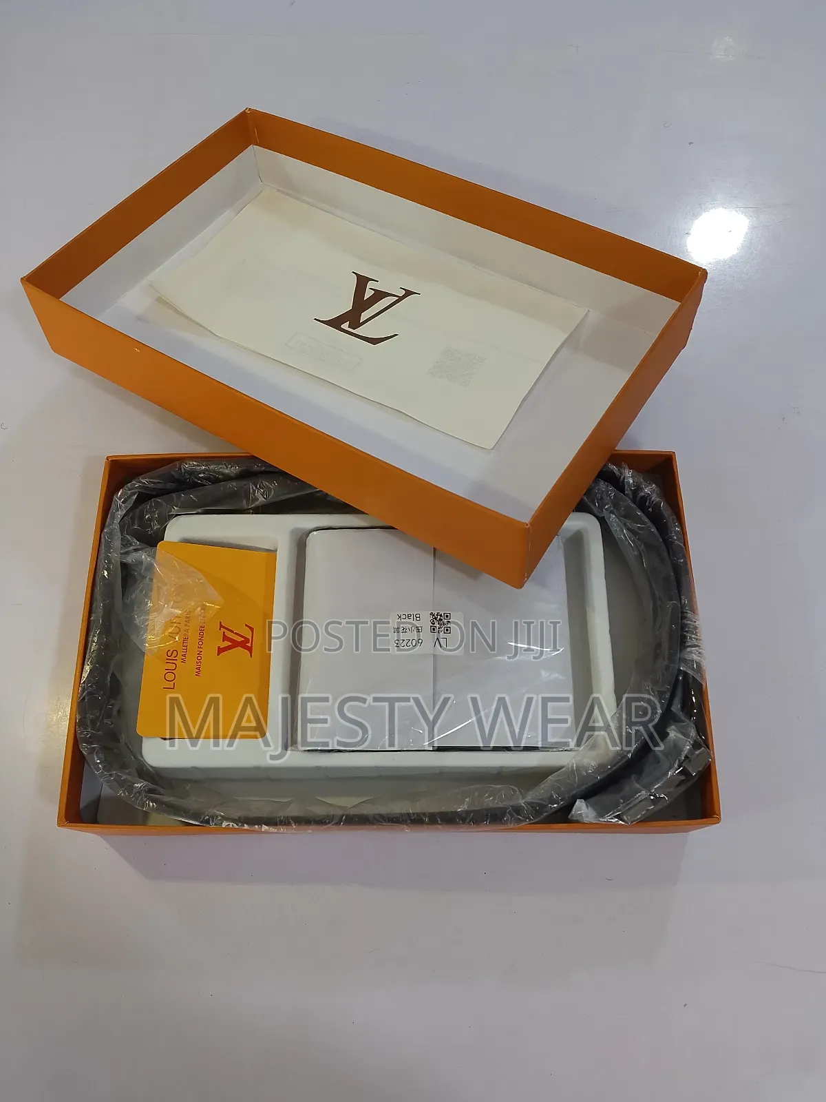Well Package Louis Vuitton Belt and Wallet