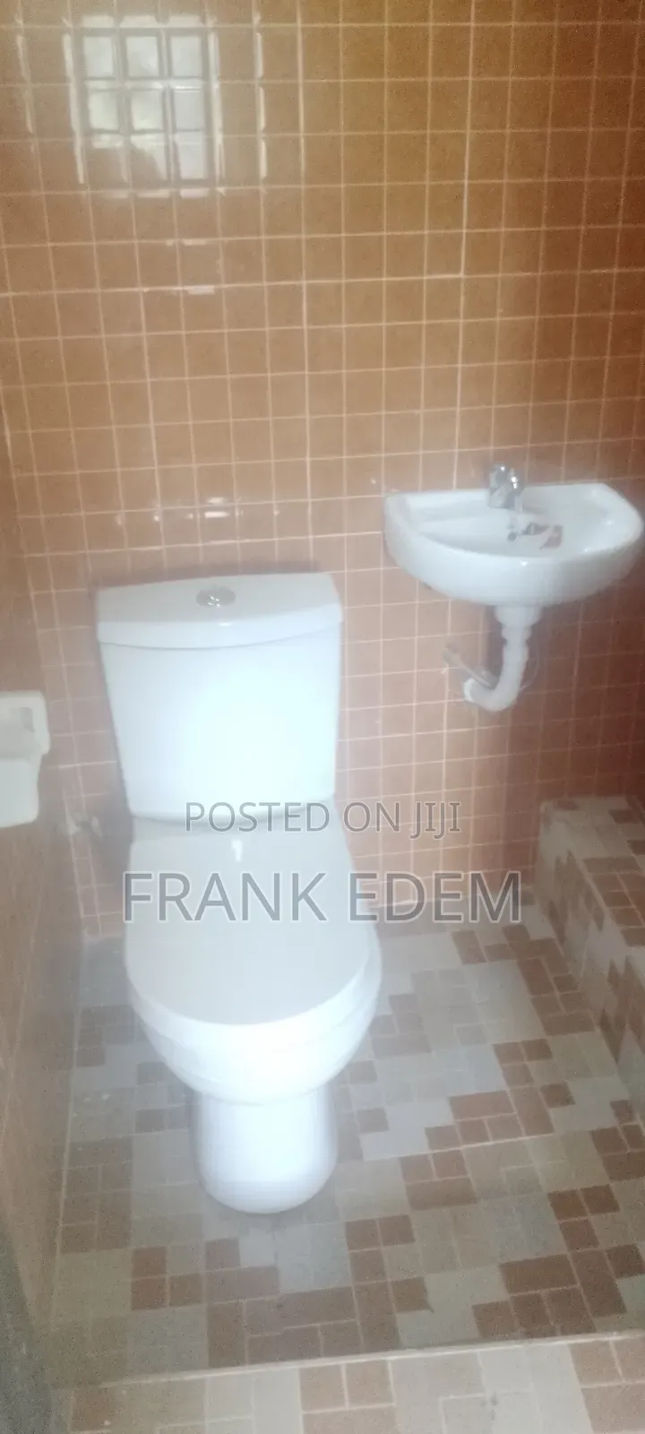 We Replacement Pipe and Bathroom Accessories