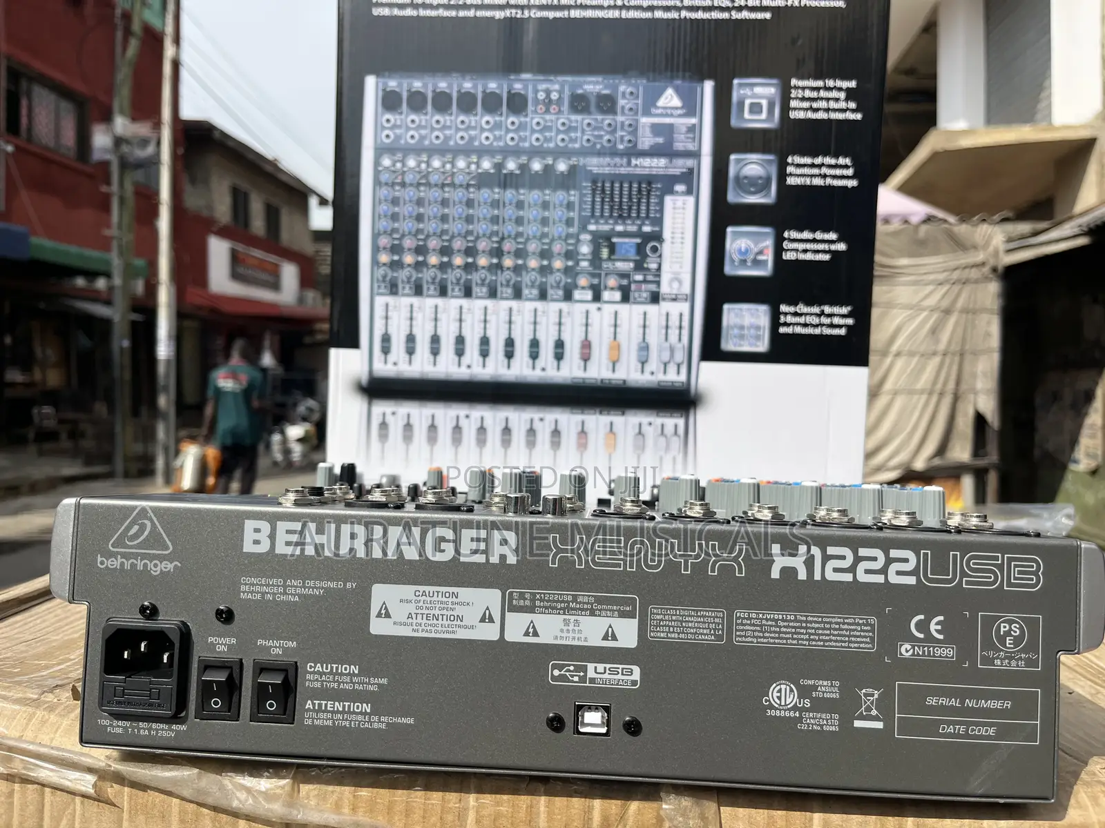 Xenyx X1222usb 12 Channel Mixer With Usb and Effects