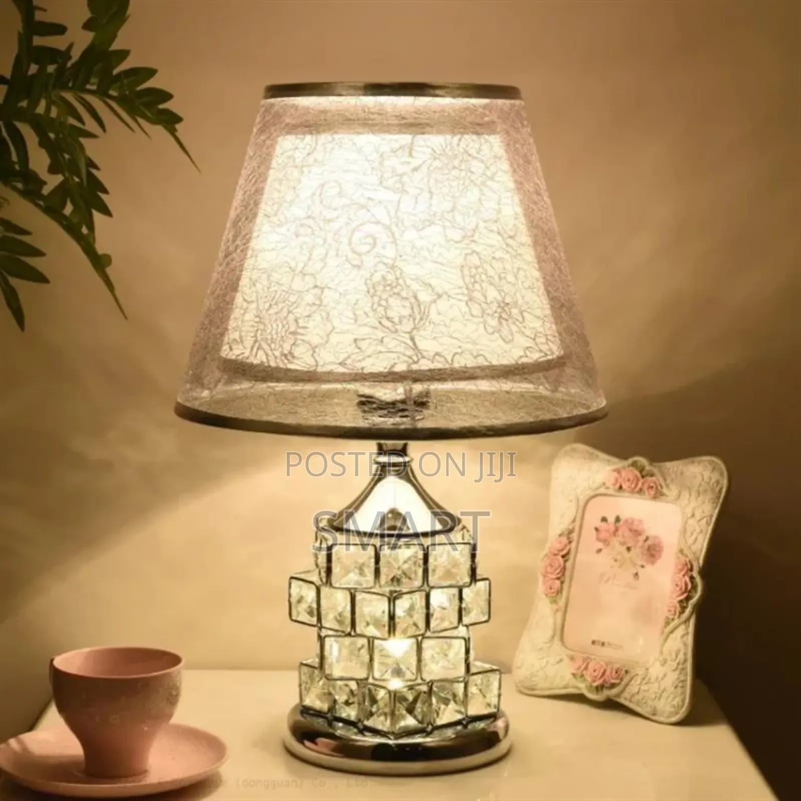 Modern Decorative Eye Protection Bedside Lamp
