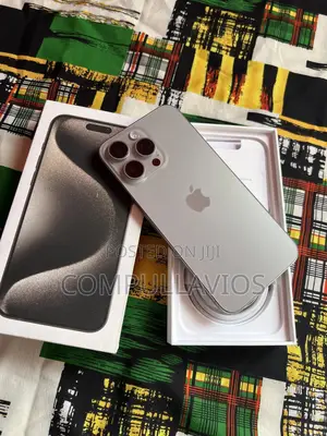 Apple iPhone 15 Pro Max 512 GB Silver