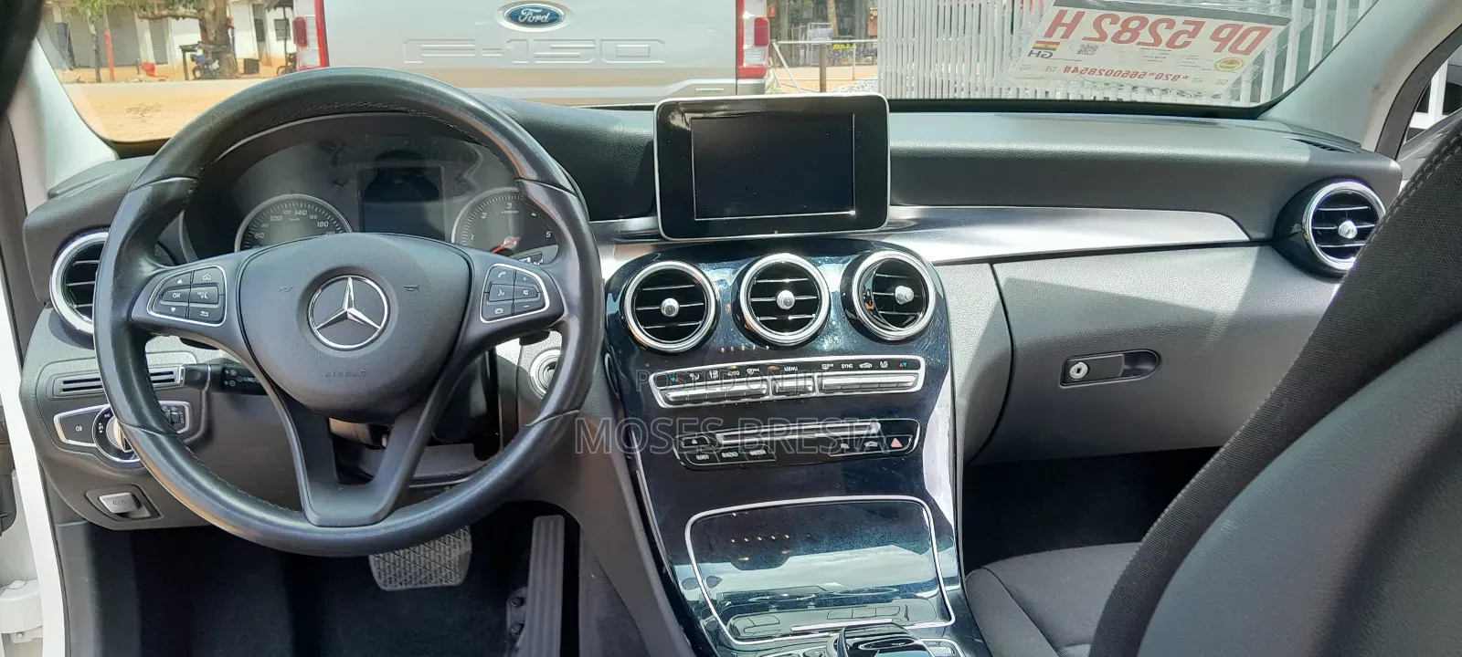 Mercedes-Benz C200 2015 White