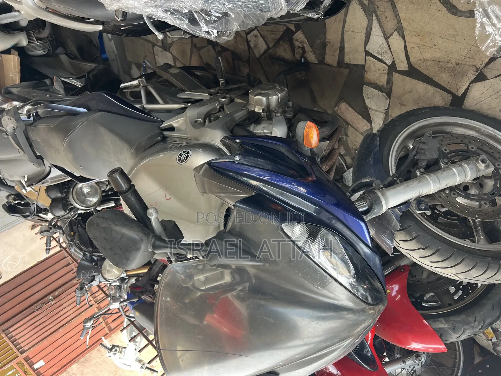 Yamaha FZ 2010 Silver