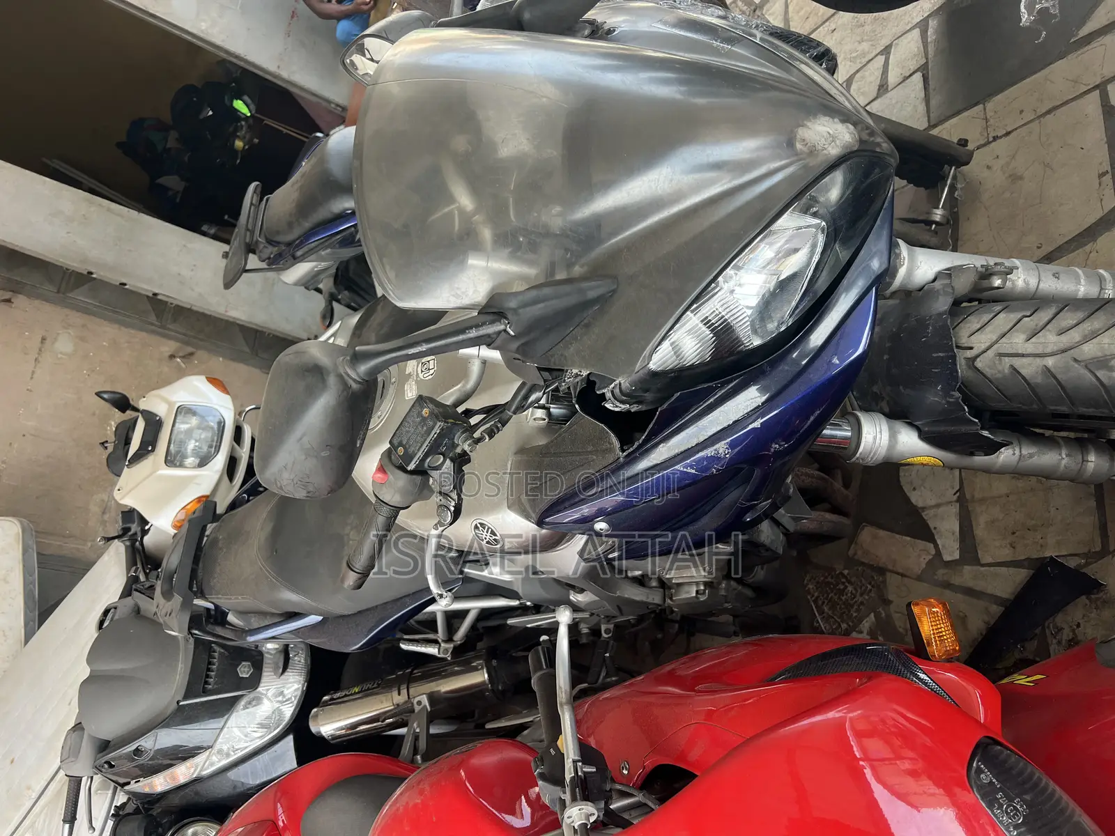 Yamaha FZ 2010 Silver