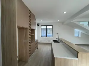 3bdrm Duplex in Adjiganor 69, East Legon for rent
