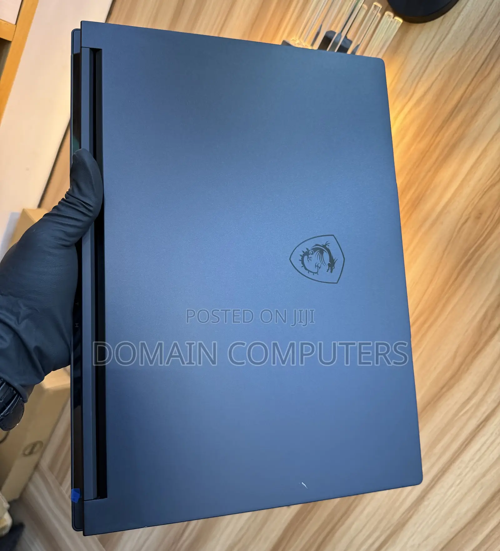 New Laptop MSI Stealth 16 AI Studio 32GB AMD Ryzen 9 SSD 1T