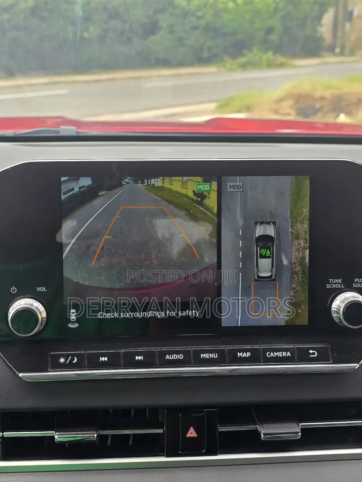 Mitsubishi Outlander SE 2024 Red