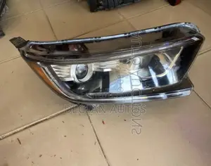Honda Crv 2017-2020 Headlights