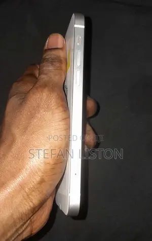 Apple iPhone 12 64 GB White