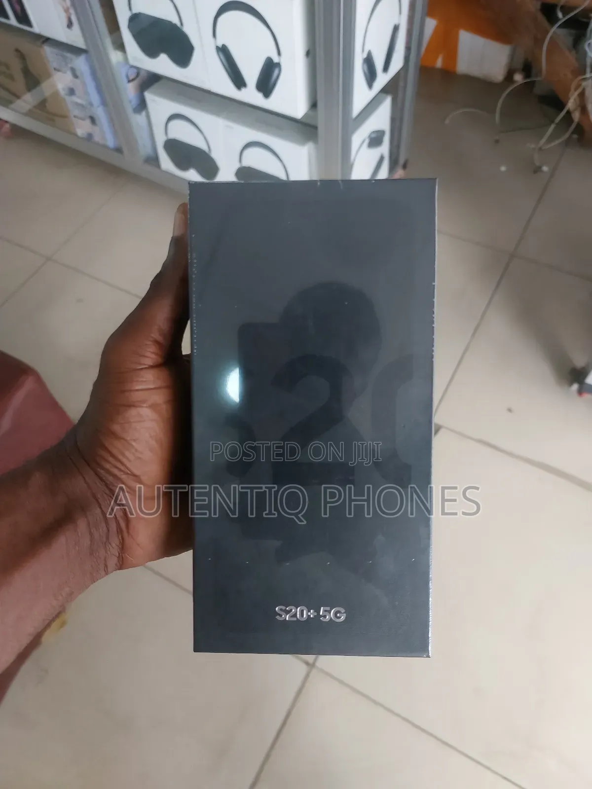 New Samsung Galaxy S20+ 5G 128 GB Black
