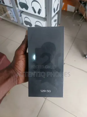 New Samsung Galaxy S20+ 5G 128 GB Black