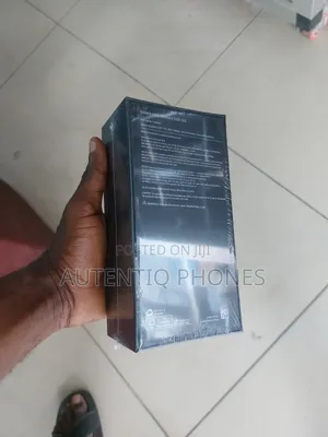 New Samsung Galaxy S20+ 128 GB Black