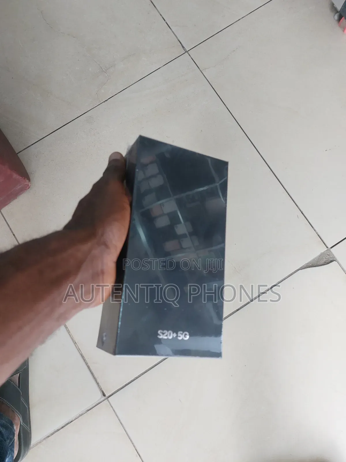 New Samsung Galaxy S20+ 128 GB Black