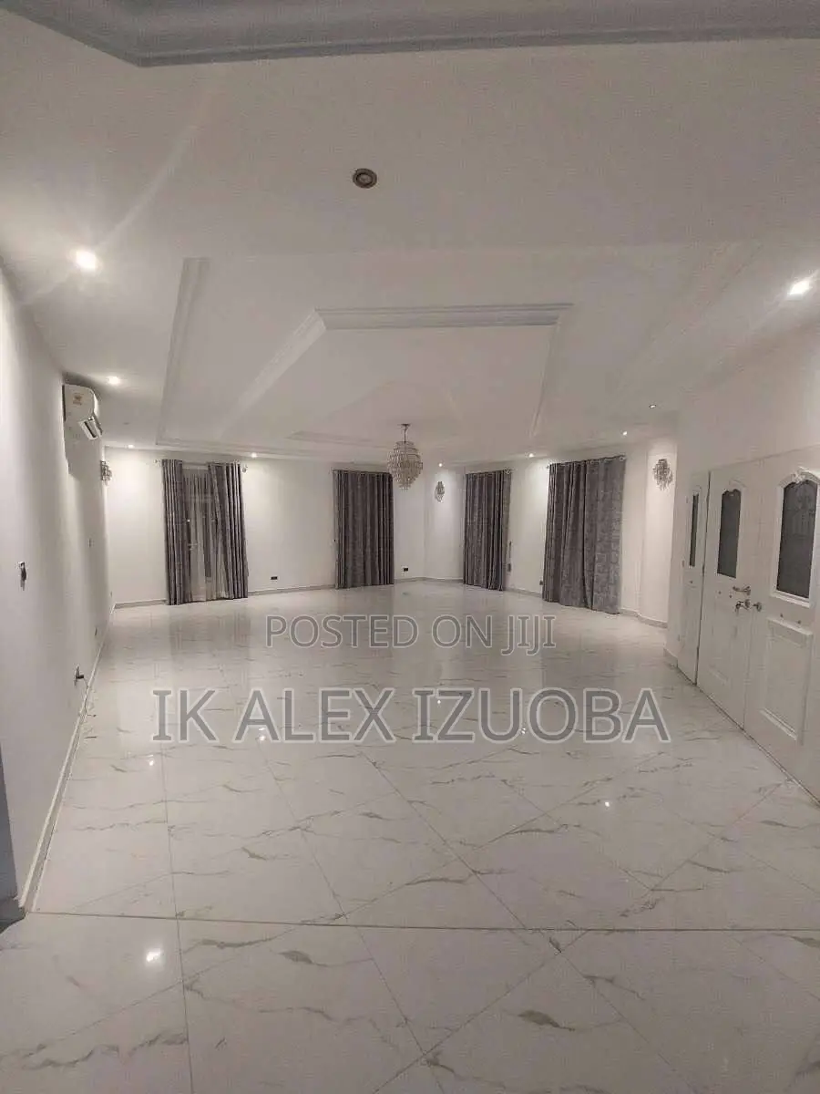 3bdrm Apartment in East Legon, for sale