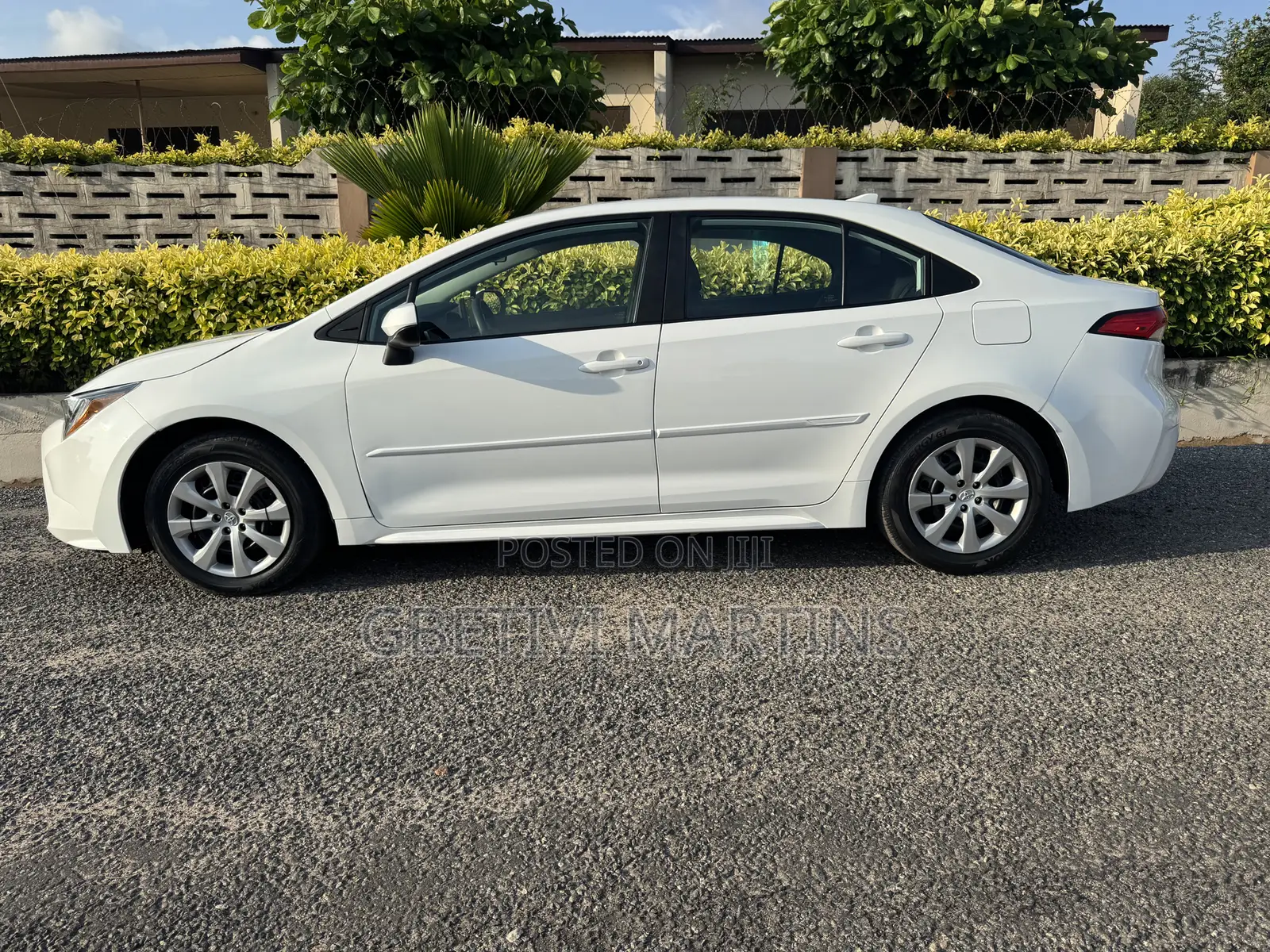Toyota Corolla 2022 White
