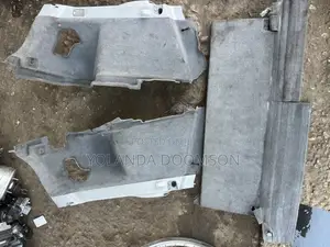 2 Generation Prius Boot Linen