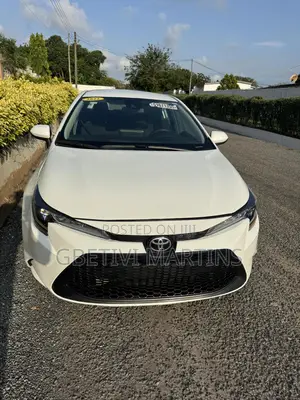 Toyota Corolla 2022 White