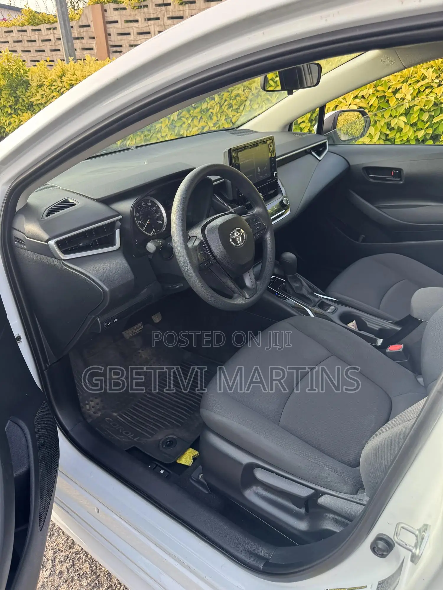 Toyota Corolla 2022 White