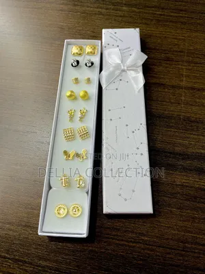Earrings Set With a Box