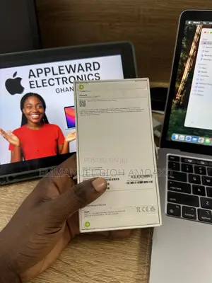 New Apple iPhone 16 128 GB Green