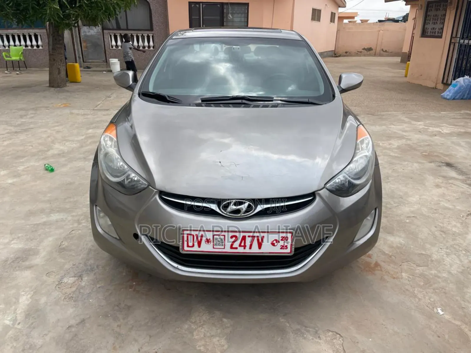 Hyundai Elantra GLS Sedan FWD (1.8L 4cyl 6M) 2013 Gray