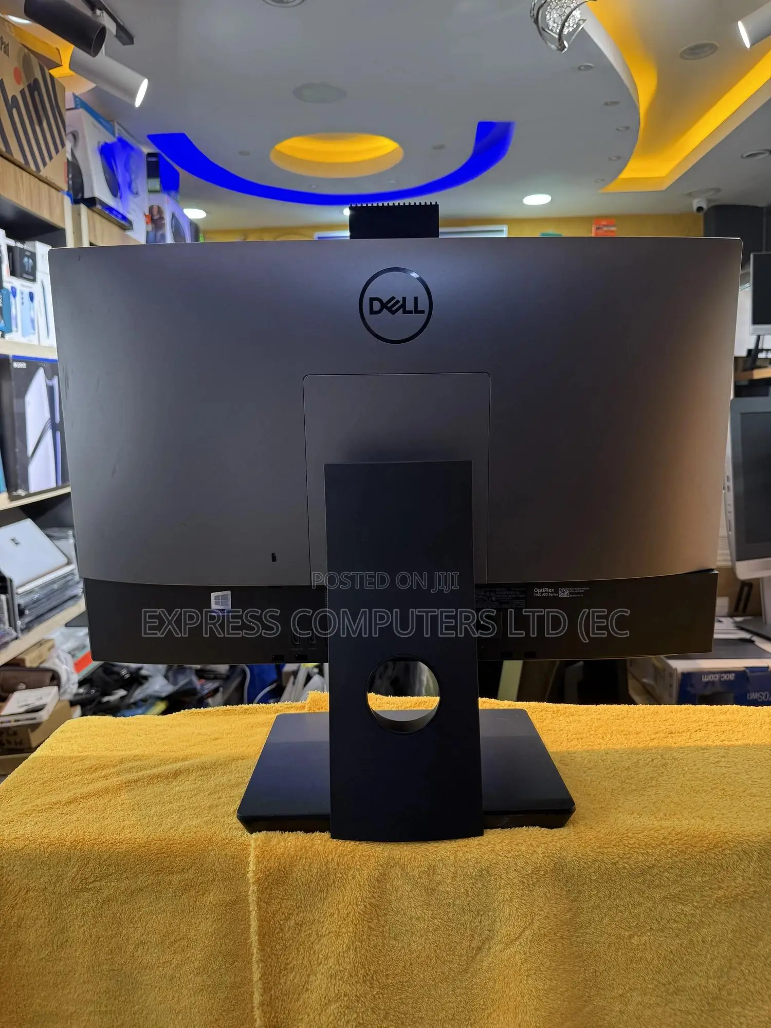 Desktop Computer Dell OptiPlex 7460 16GB Intel Core I7 SSD 512GB