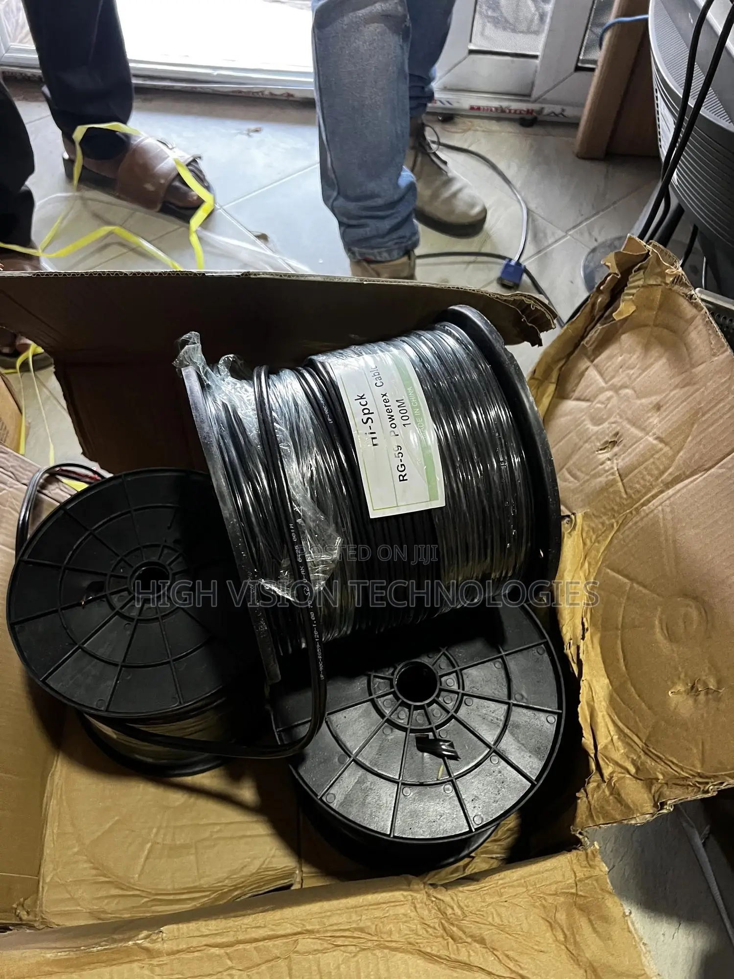 Coaxial Cable With Power Rg59+2c