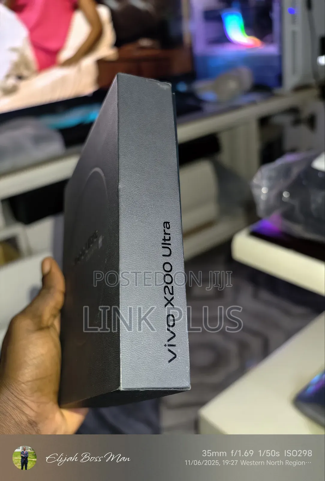 New Vivo X200 Ultra 1 TB Red