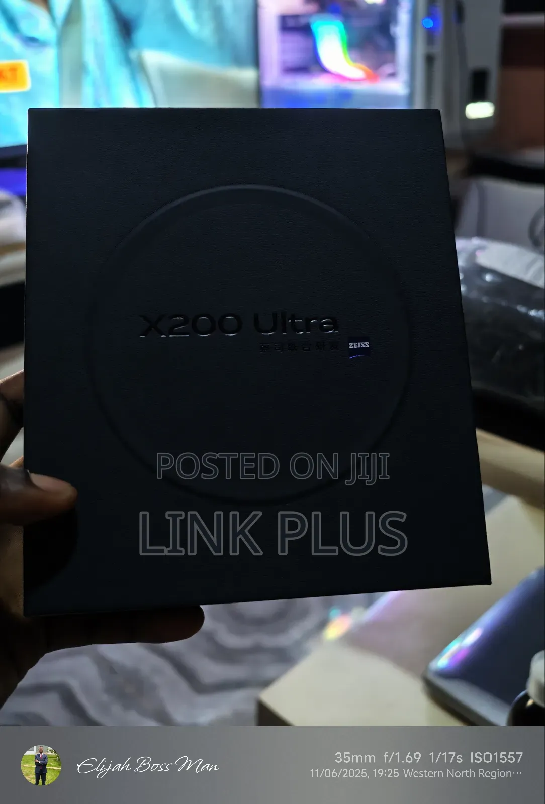New Vivo X200 Ultra 1 TB Red