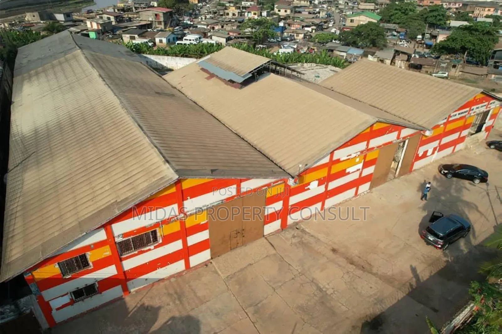 2500sqm Warehouse for Sale at Accra Central Graphic Road
