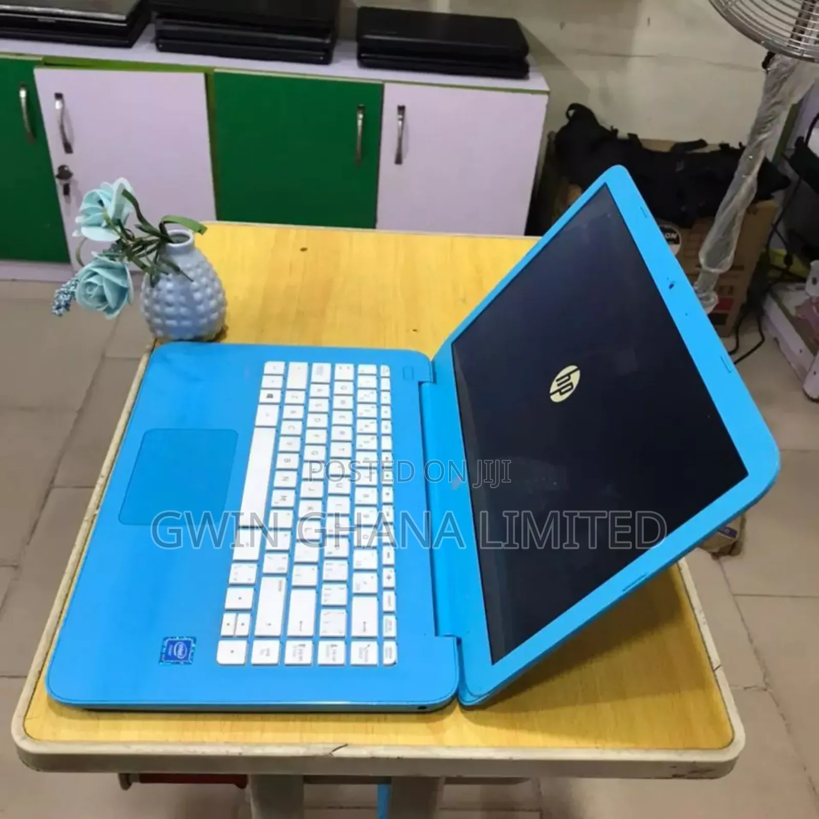Laptop HP Stream 14 4GB Intel SSD 32GB