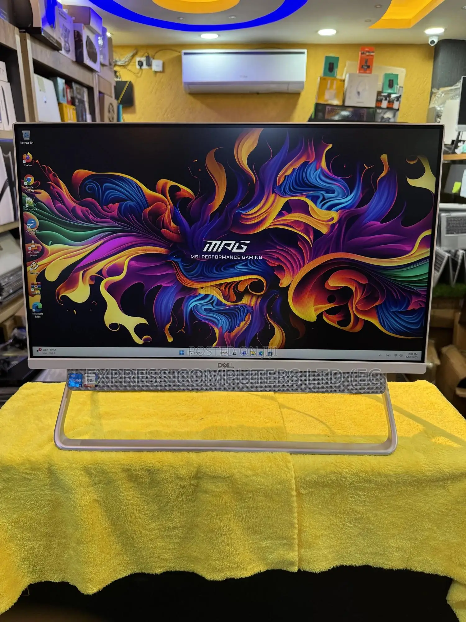 Desktop Computer Dell Inspiron 24 5000 24GB Intel Core I5 HDD+SSD 1T