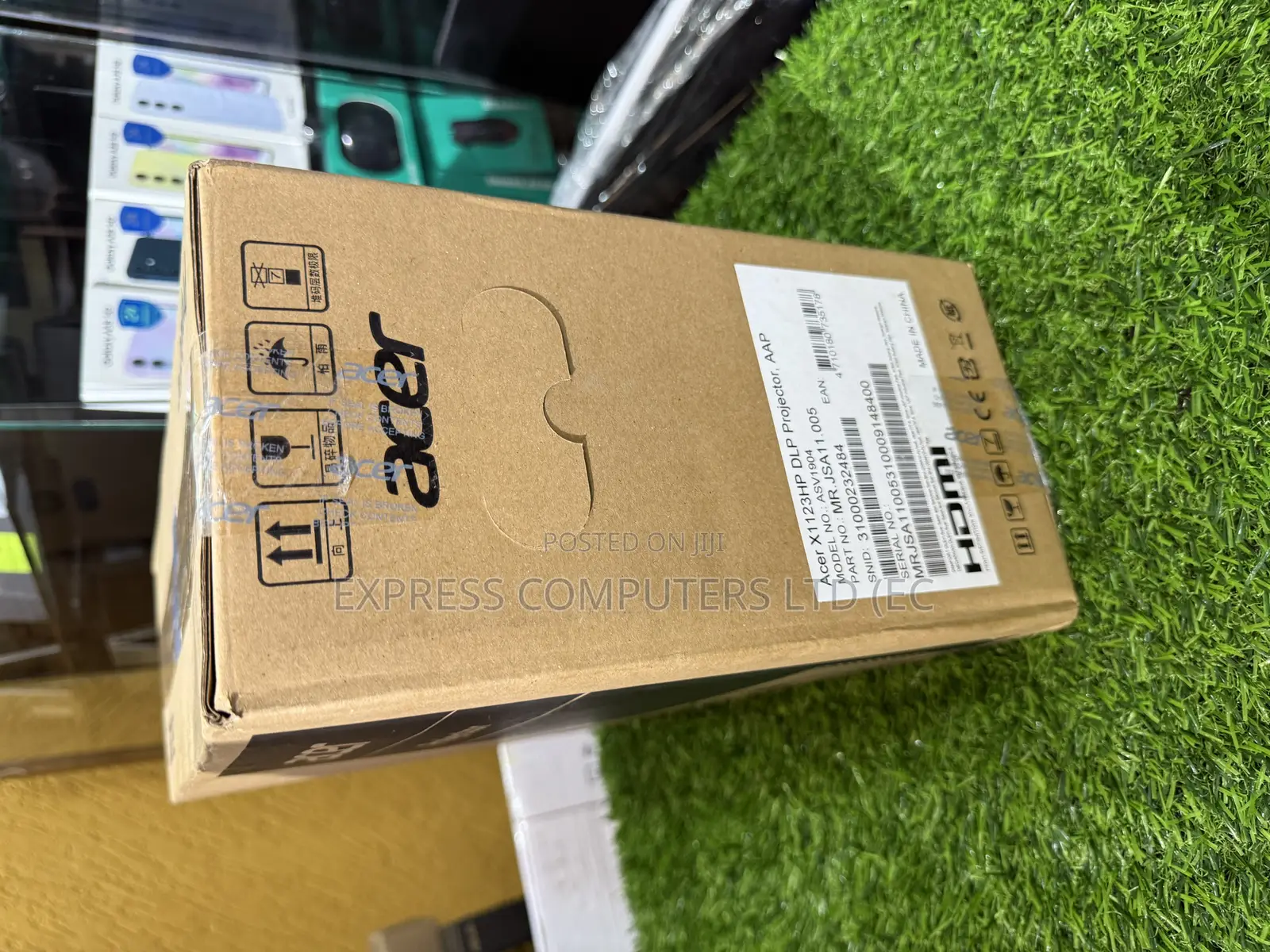 Acer Original Conference Projector Lumen 4000 Brand New From Uk 