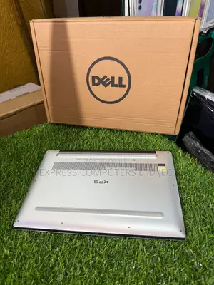 Laptop Dell XPS 13 9360 8GB Intel Core I7 SSD 256GB